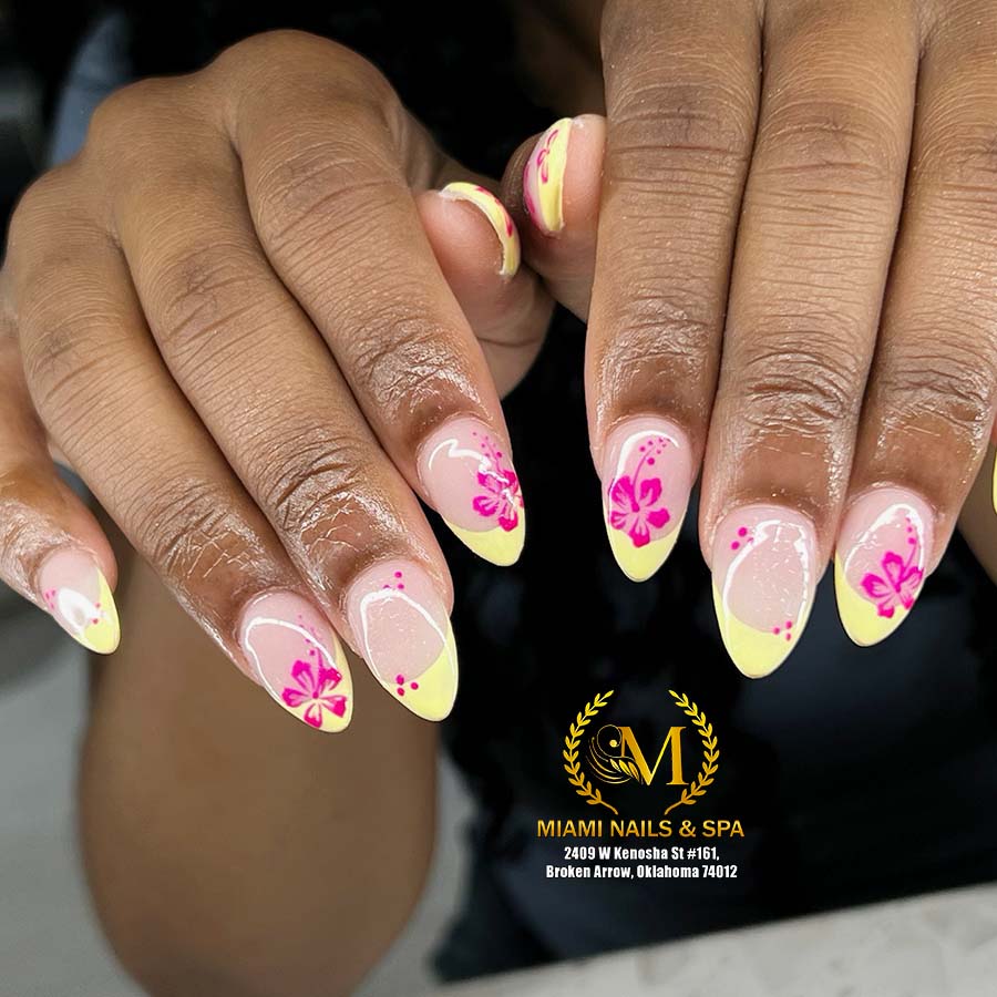 Miami Nails